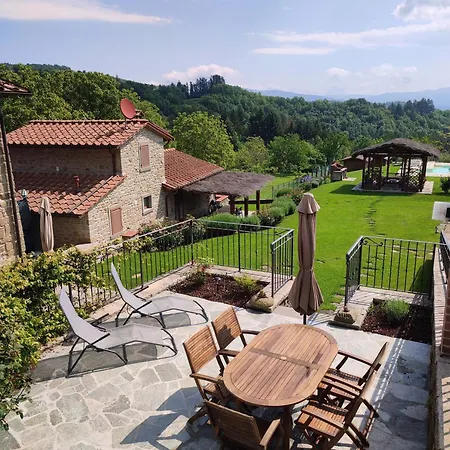 Podere Verdi Colline Ferienhaus *